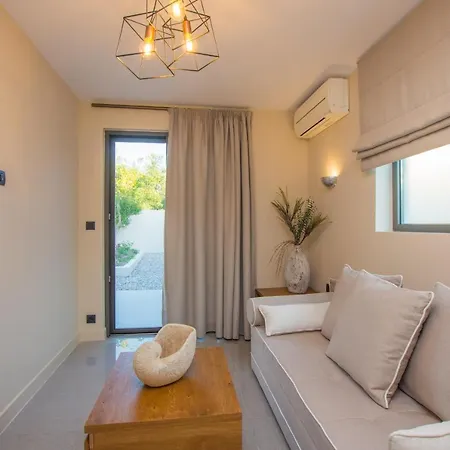 Drallos Luxury House Ferienhaus *