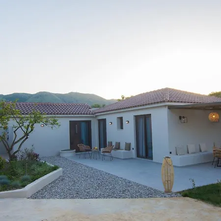 Drallos Luxury House Ferienhaus