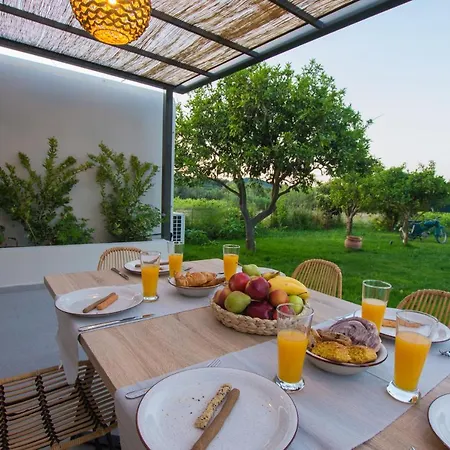 Drallos Luxury House